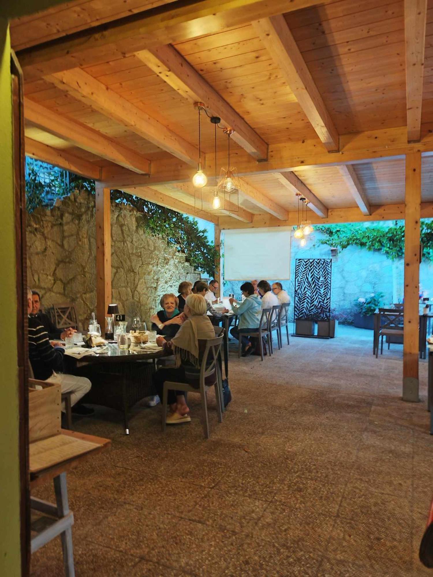 Hotel Pineta Ristorante Country House In Fabriano 캄포도니코 외부 사진